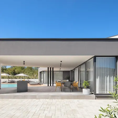 Nyaraló H2 By Interhome *