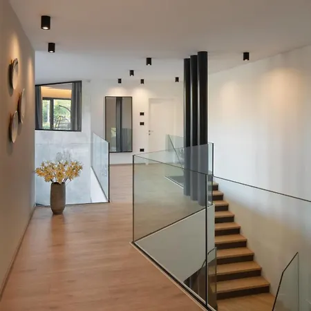 H2 By Interhome * Brdo (Rasa)