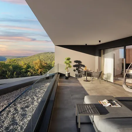 H2 By Interhome *